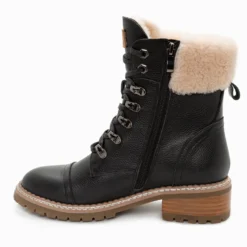 UGG Lyric Lace Up Leather Boots 17 UGG Lyric Lace Up Leather Boots -Jumbo || PACIFIC Store black 3 0da00845 f7f5 46ab 9ca9 29dc415f8edd