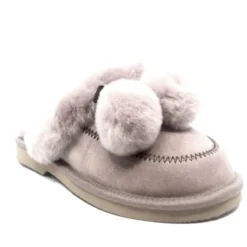 PomPom Sheepskin Scuff -Jumbo || PACIFIC Store pompom sheepskin scuff original ugg australia classic 11