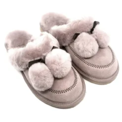 PomPom Sheepskin Scuff -Jumbo || PACIFIC Store pompom sheepskin scuff original ugg australia classic 12