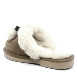 PomPom Sheepskin Scuff -Jumbo || PACIFIC Store pompom sheepskin scuff original ugg australia classic 4