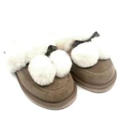 PomPom Sheepskin Scuff -Jumbo || PACIFIC Store pompom sheepskin scuff original ugg australia classic 5