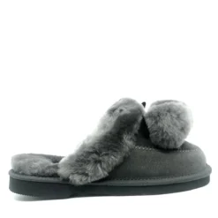 PomPom Sheepskin Scuff -Jumbo || PACIFIC Store pompom sheepskin scuff original ugg australia classic 6