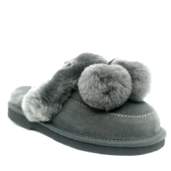 PomPom Sheepskin Scuff -Jumbo || PACIFIC Store pompom sheepskin scuff original ugg australia classic 7