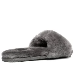 UGG Mae Slippers 28 UGG Mae Slippers -Jumbo || PACIFIC Store slippers ugg mae slippers original ugg australia classic 9