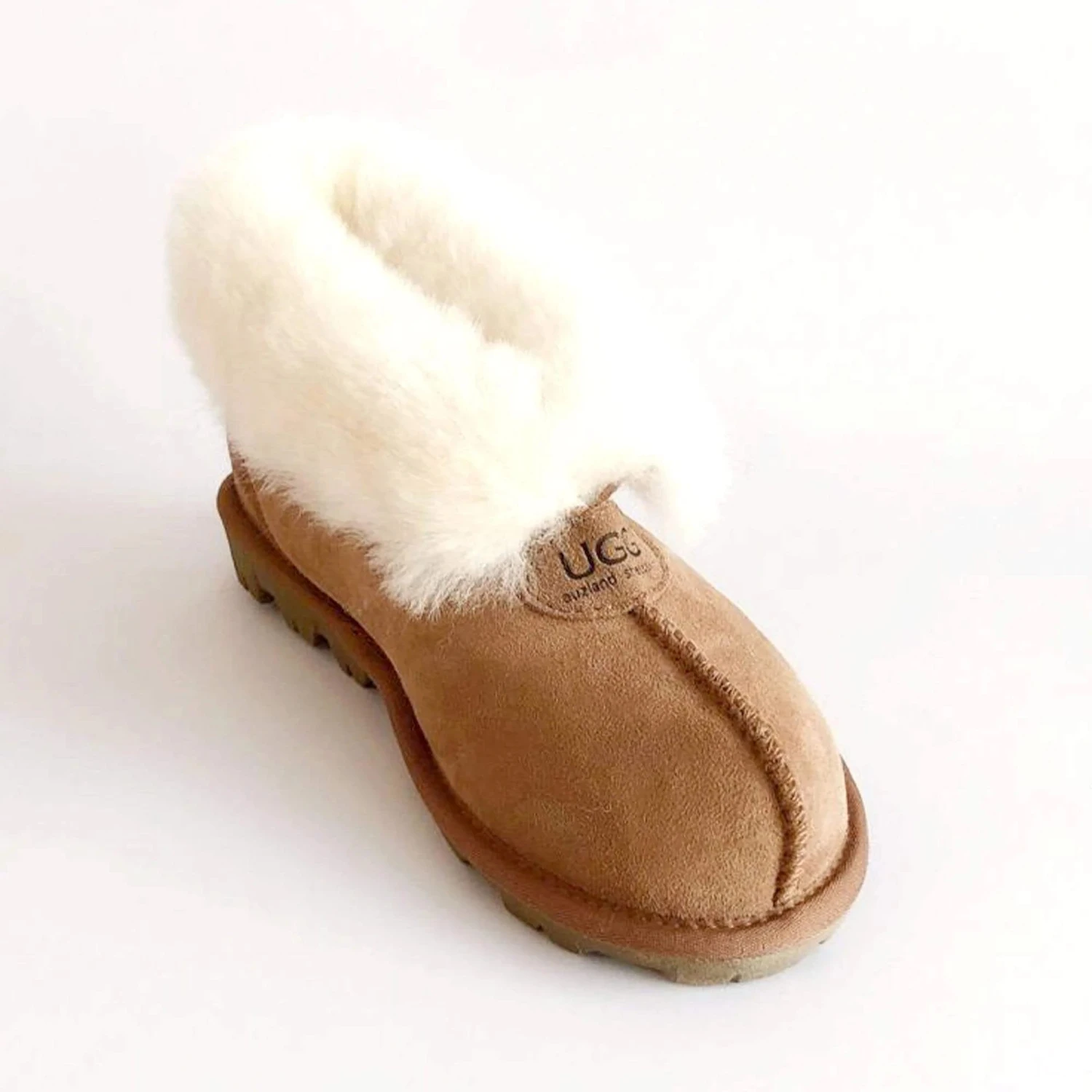 UGG Ace Slippers 2 UGG Ace Slippers - Image 2