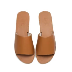 UGG Aiko Women Slides 24 UGG Aiko Women Slides -Jumbo || PACIFIC Store ugg aiko women slides original ugg australia classic 5
