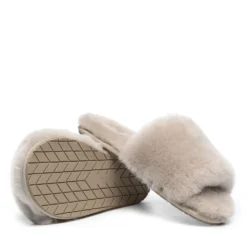 UGG Babe Fluffy Slides -Jumbo || PACIFIC Store ugg babe fluffy slides original ugg australia classic 6