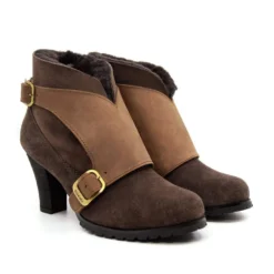 Lila Sheepskin Boots -Jumbo || PACIFIC Store ugg koalabi sheepskin boots original ugg australia classic 4