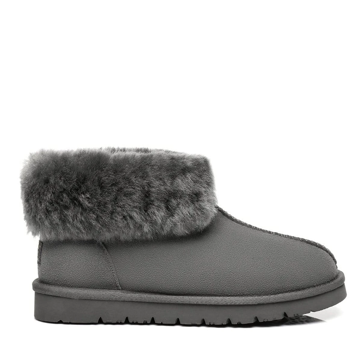 UGG Platinum Slipper 9 UGG Platinum Slipper - Image 9