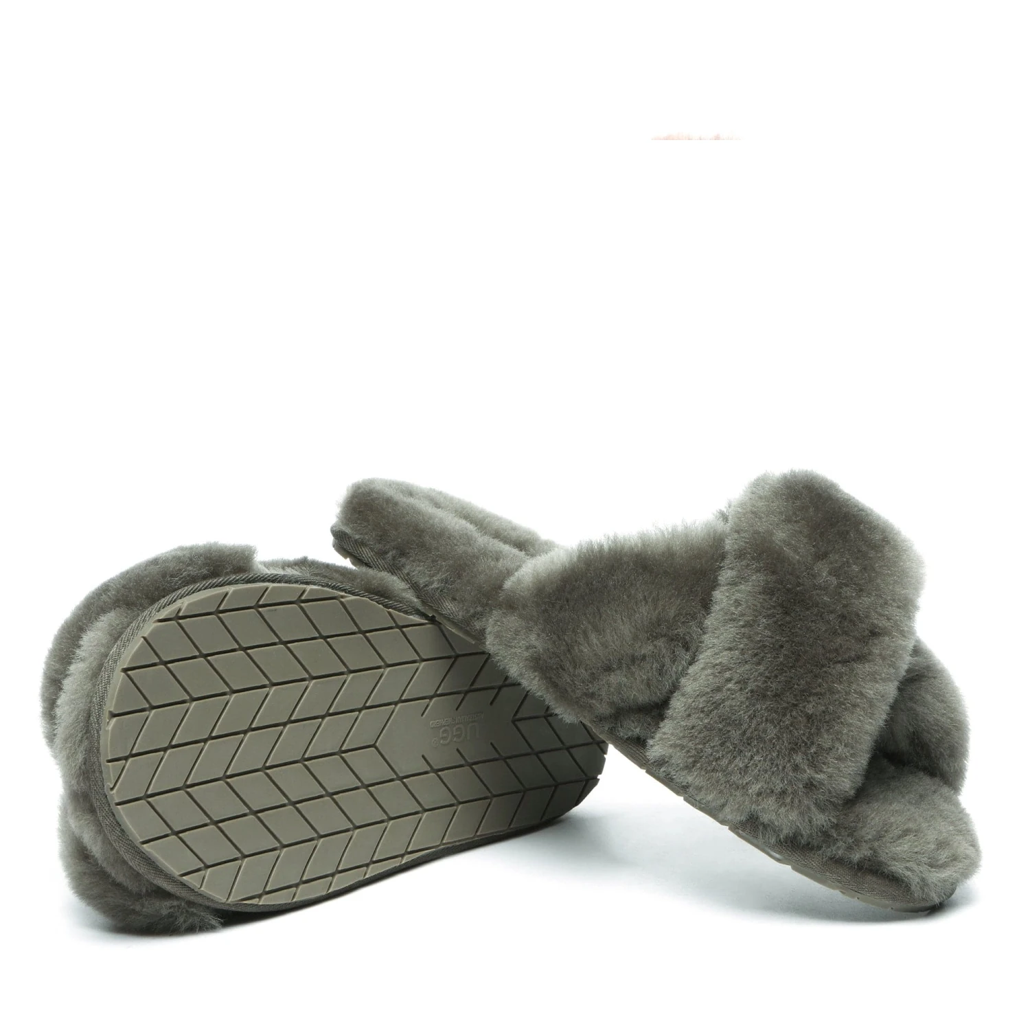 UGG Premium Fluff Slippers II 12 UGG Premium Fluff Slippers II - Image 12