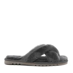 UGG Reggie Crossover Slides 9 UGG Reggie Crossover Slides -Jumbo || PACIFIC Store ugg reggie crossover slides original ugg australia classic 4
