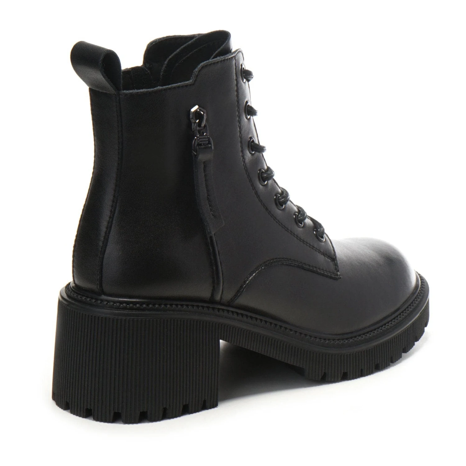 UGG Zavala Leather Boots 4 UGG Zavala Leather Boots - Image 4