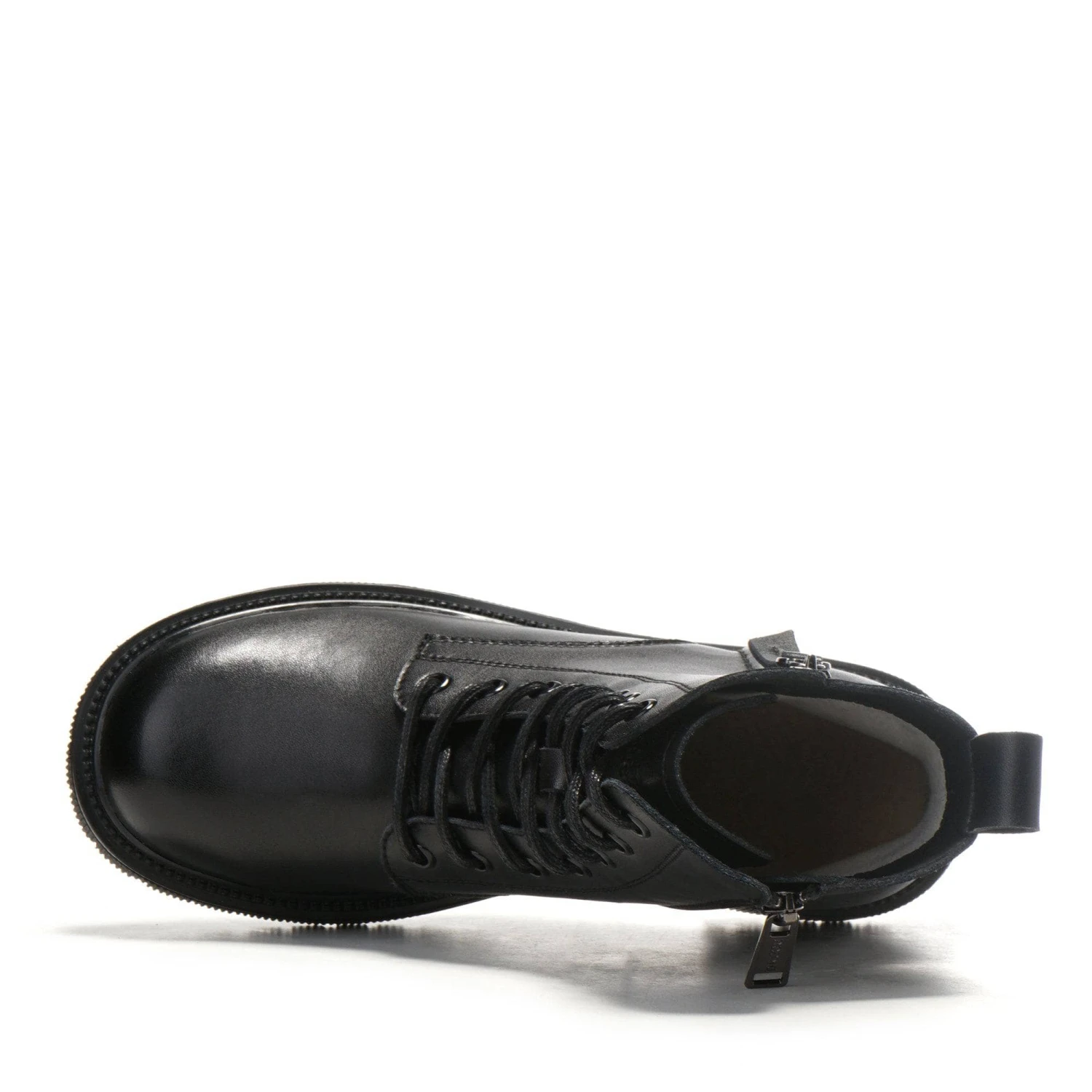 UGG Zavala Leather Boots 5 UGG Zavala Leather Boots - Image 5